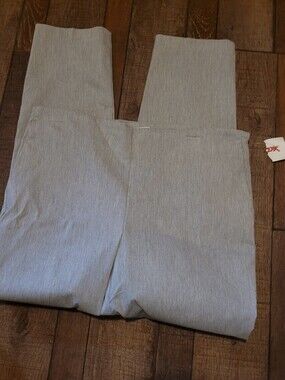 Carolina Belle Light Gray WoMan’s Size 10 Nwt
